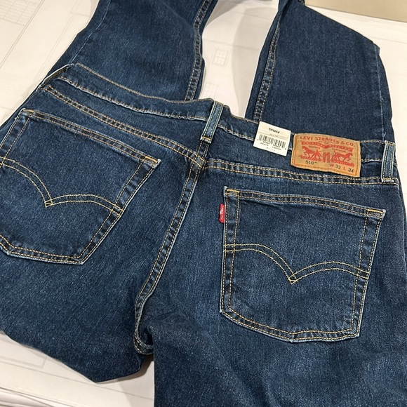 Levi's Men's Blue Jeans - Picture 6 of 8